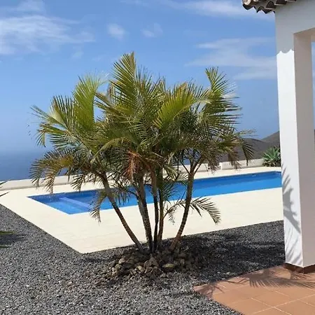 Atlantic Sunset - Private Pool, Adults Only Villa Las Manchas (La Palma)